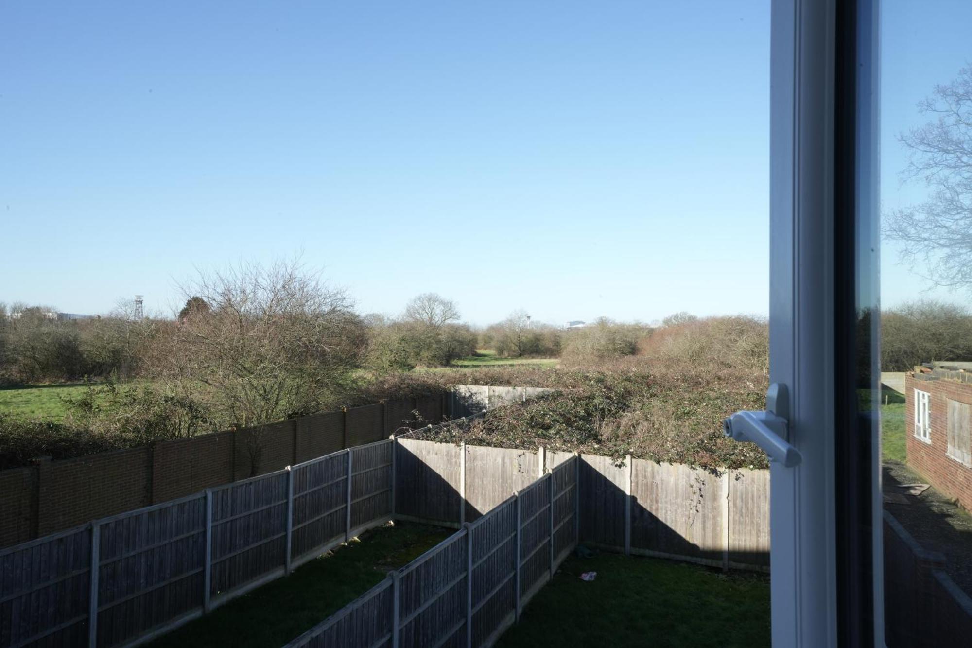 Hatton Apartments Heathrow Airport- Free Parking-Free Underground To And From Heathrow Airport Hatton Cross See Picture-See London Fast Hatton Cross To Central London 30Min Kültér fotó
